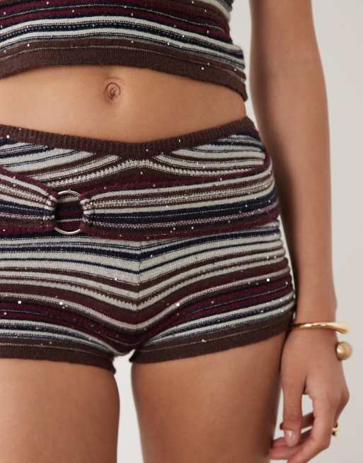 Motel Ruvan stripe mini short in maroon and grey co-ord, 4 of 5