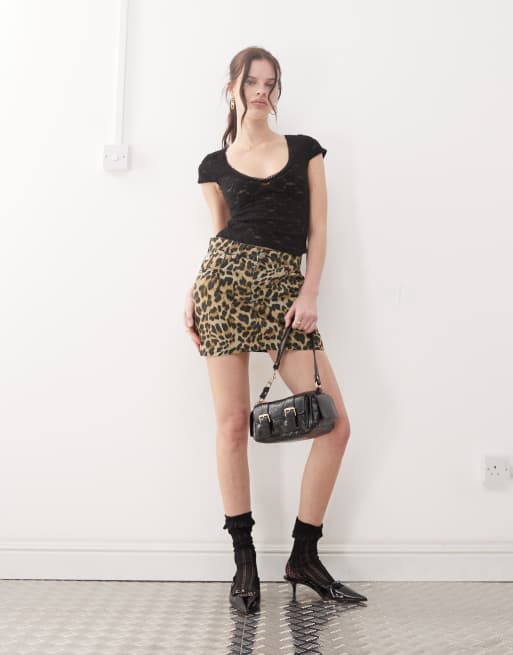 Motel - Sanjana - Sort top i blondemateriale, 2 af 4