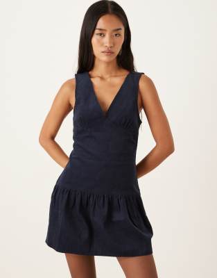Motel - Sarabi - Minikleid aus Cord in Marineblau