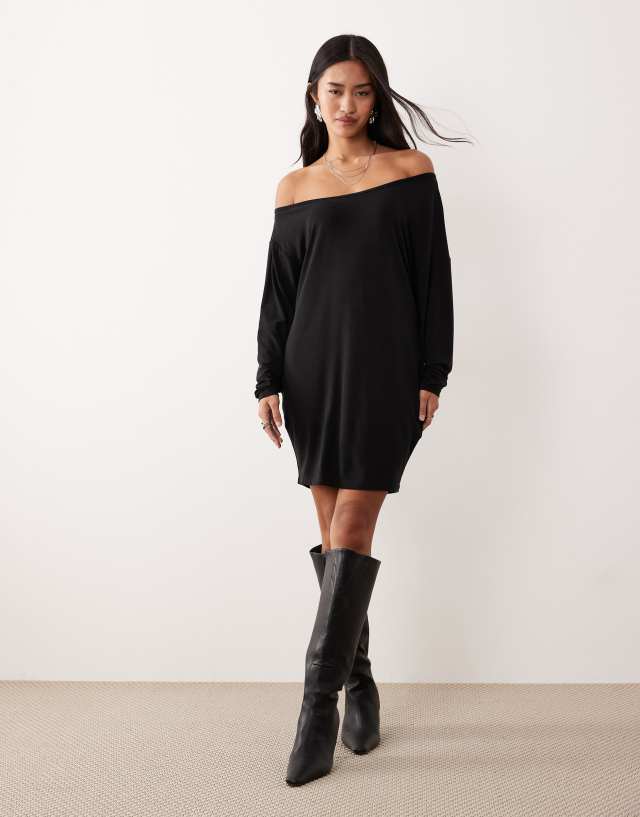 Motel Shelisa slouchy off-shoulder mini dress in black | ASOS