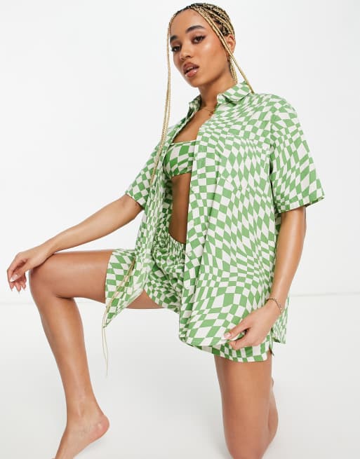Motel Smith beach shirt in square flag green
