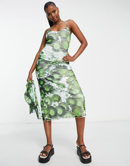 Green daisy deals print dress