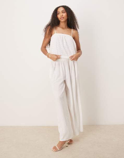 Motel strapa broderie cropped cami top in ivory - view 1
