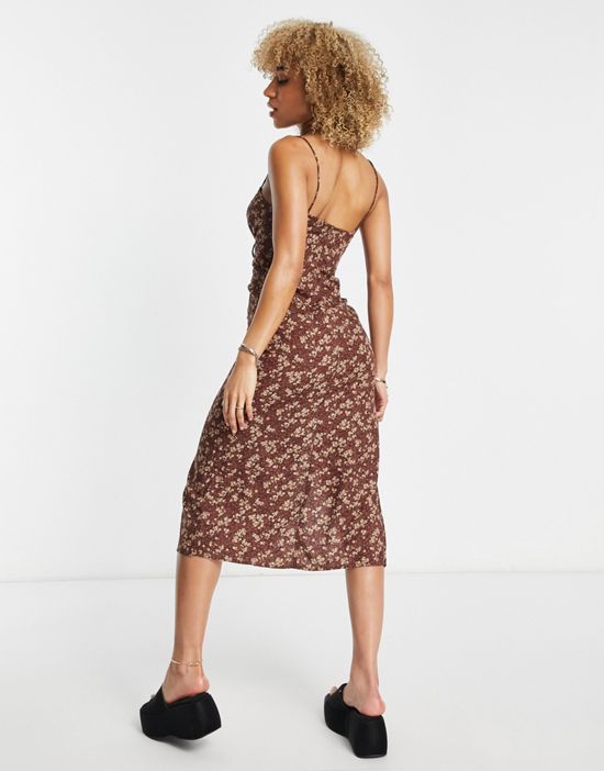 https://images.asos-media.com/products/motel-strappy-midi-tea-dress-with-ruched-bust-in-brown-floral/202388934-2?$n_550w$&wid=550&fit=constrain