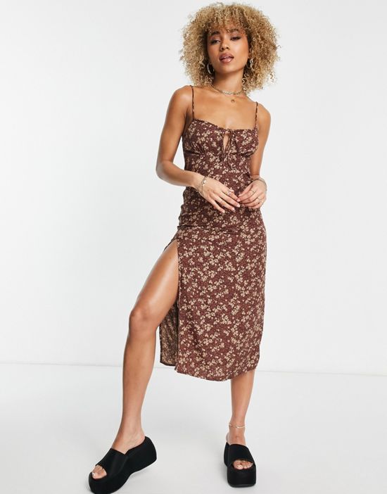 https://images.asos-media.com/products/motel-strappy-midi-tea-dress-with-ruched-bust-in-brown-floral/202388934-4?$n_550w$&wid=550&fit=constrain