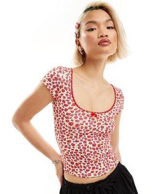Motel Strawberry Print Bow Detail Top In White And Red