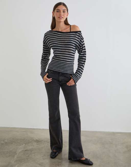 Motel Suena asymetric stripe knit jumper in black, 3 of 4