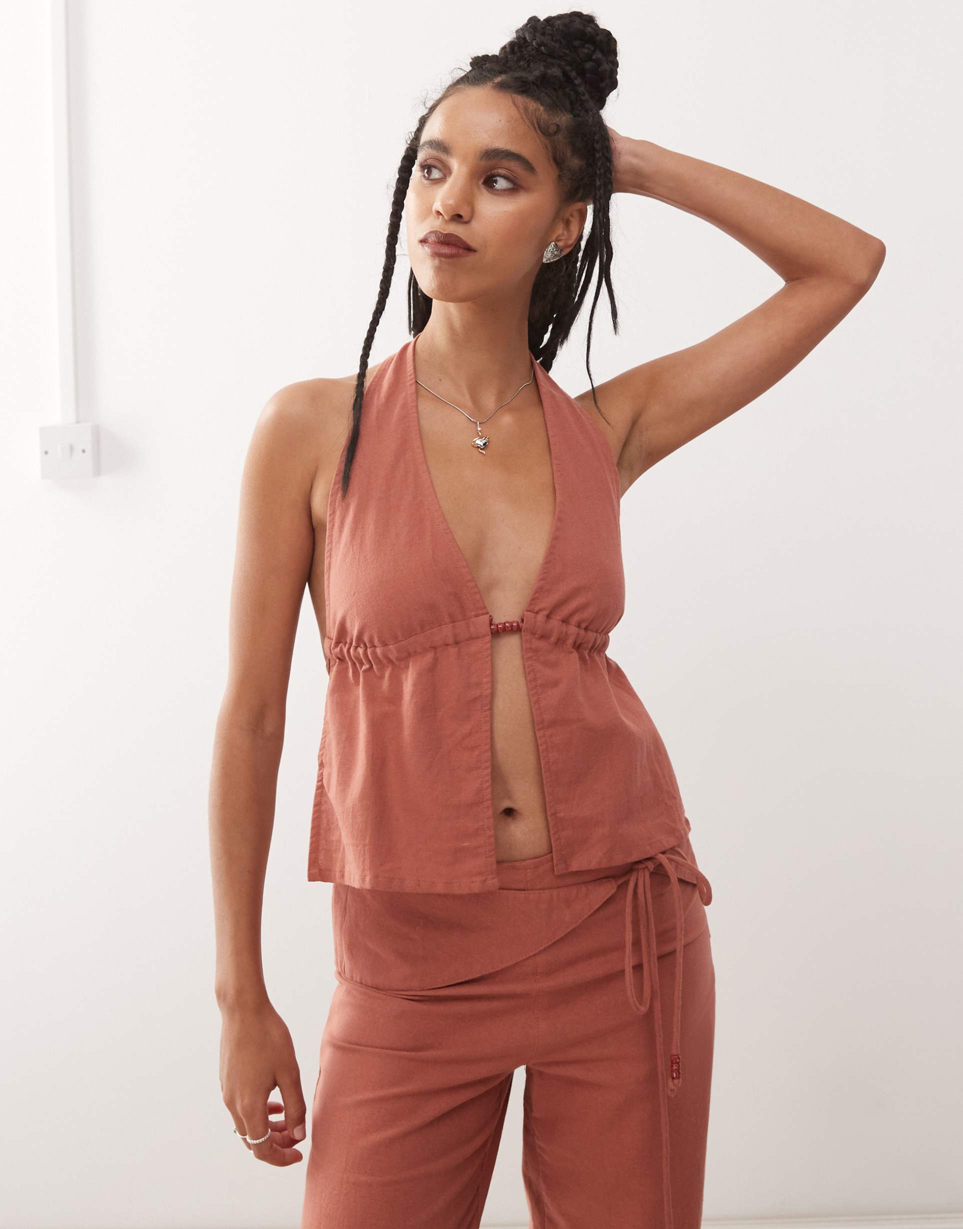 motel syrma bead detail linen halter top in tuscan red