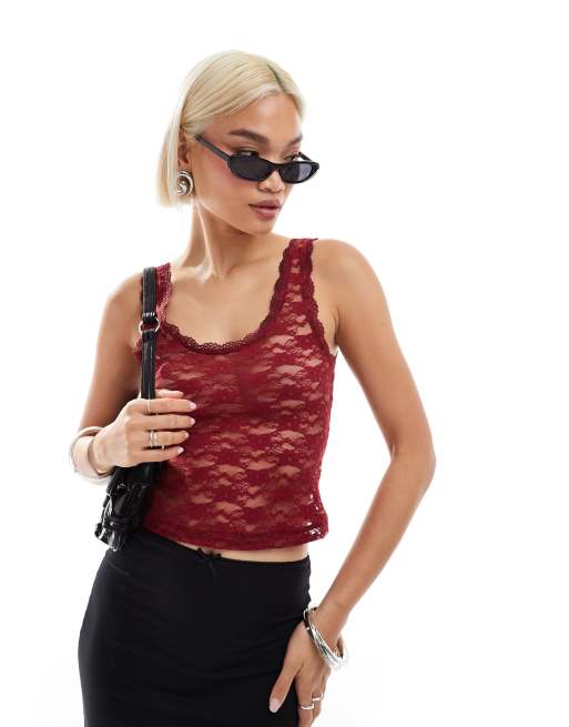 Motel tahoa scoop neck lace vest top in burgundy