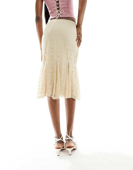 Motel textured lace godet knee length midi skirt in creamy beige