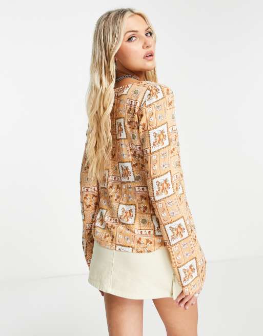 Motel tie front 90s cardigan top in vintage picnic print, 2 of 4