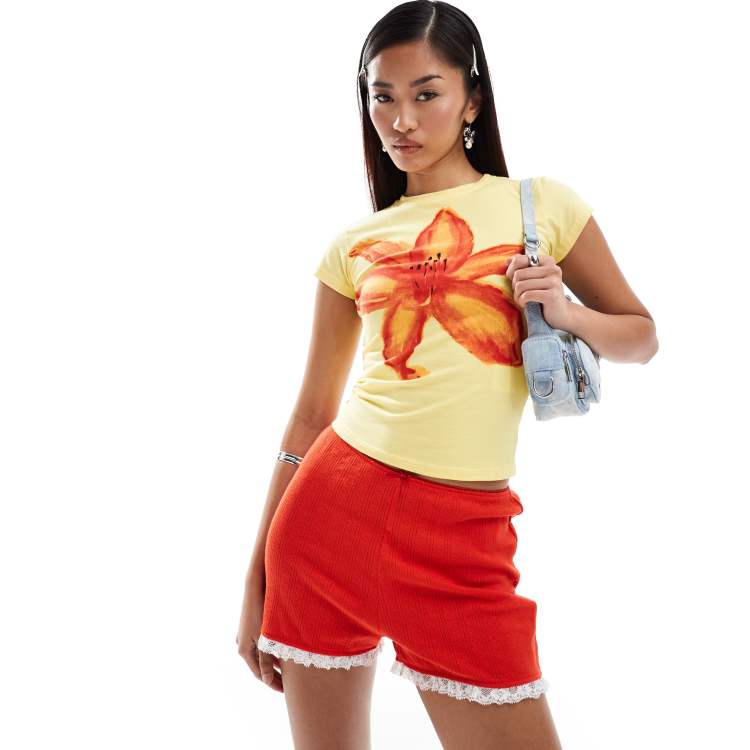Motel Tiona hibiscus print t-shirt in lemonade yellow | ASOS