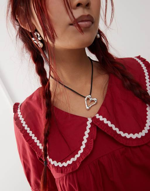 Motel viana colar detail puff sleeve blouse in red, 3 of 4