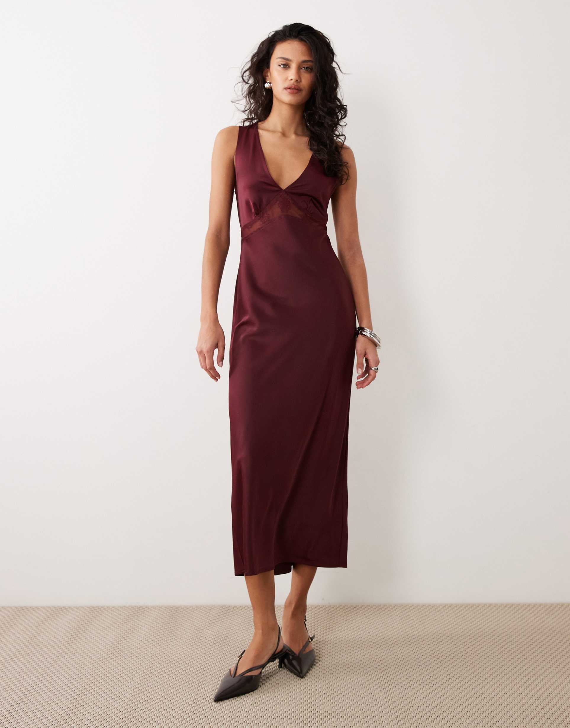 motel zarita midaxi satin dress in zinfandel