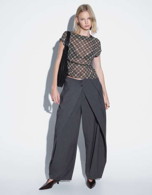 Motel zayla chiffon vintage check top co-ord in olive, 2 of 8