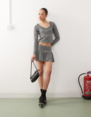 Zibah mini stripe skirt in gray black