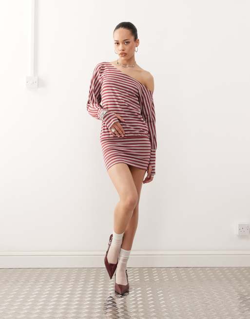 Motel Zylina slouchy stripe mini dress in burgundy gray | ASOS