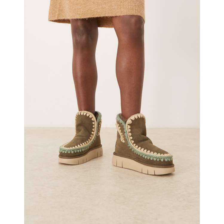 Mou bounce 18 suede boots in overstitched green | ASOS