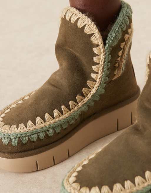Mou bounce 18 suede boots in overstitched green | ASOS