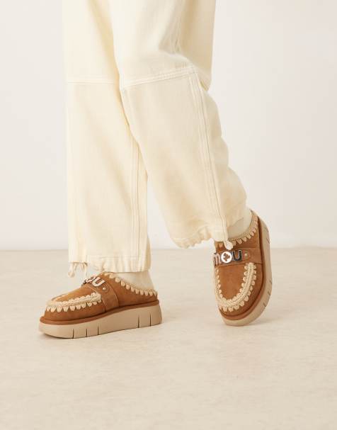 Mou – Bounce Clogs – Zamszowe mule w kolorze koniaku z logo - view 1