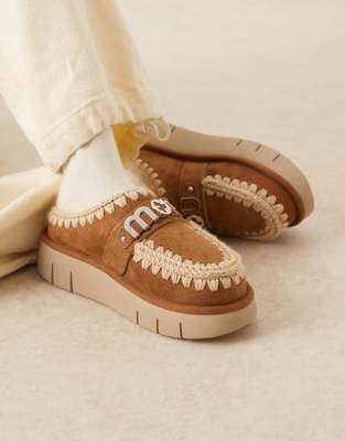 Mou Bounce Beige Mules With Logo Lettering And Open Rear In Leather Woman In Brown