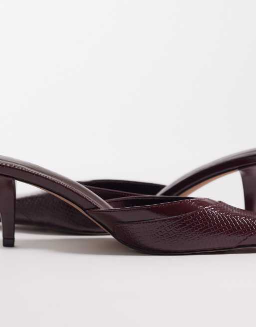 Mules burdeos de tacón de estilo wéstern con puntera fina cuadrada Sammie de ASOS DESIGN, 3 de 4