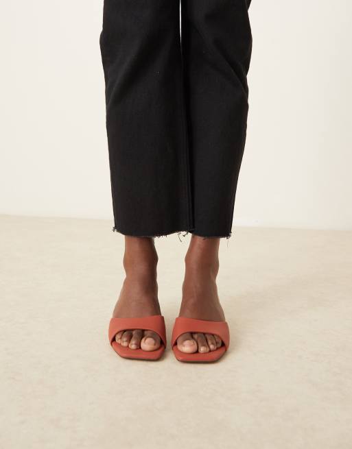 Mules color óxido de tacón bajo Hype de ASOS DESIGN, 2 de 4