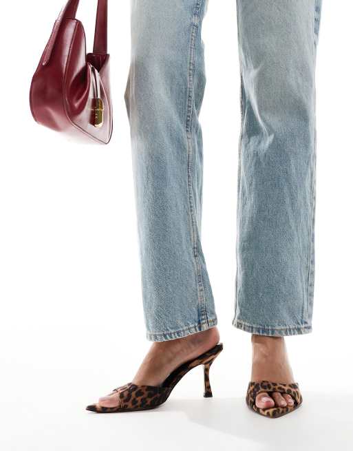 Mules de tacón con estampado de leopardo y puntera fina Heyday de ASOS DESIGN, 4 de 4