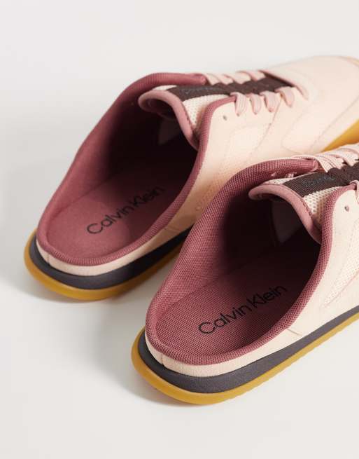 Mules rosa polvoriento de malla Runner de Calvin Klein, 3 de 5