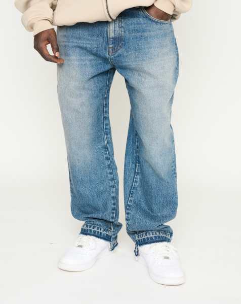 Multiply Apparel - Denim jeans met afsnijding in blauw - view 1