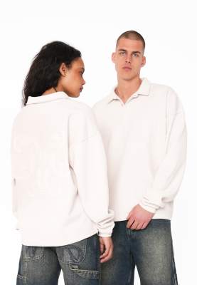 Multiply Apparel - Inscription - Oversize-Polo-Sweatshirt in Wollweiß