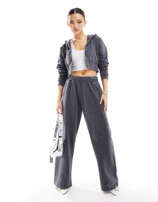 Murci Exclusive Cropped Hoodie In Gray - Part Of A Set In Gray