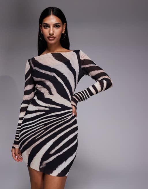 Murci - Robe plissée courte à imprimé zébré avec manches longues et encolure bateau - Noir et blanc, 2 de 4