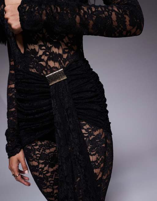 Murci - Tuta jumpsuit stile capri in pizzo trasparente nero con dettaglio drappeggiato e scollo profondo, 4 di 4