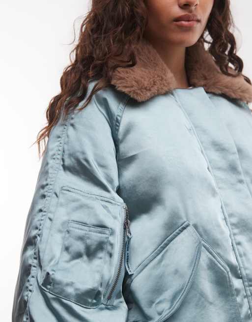 Muse Assembly balloon sleeve puffer jacket with contrast fur in blue, 4 of 4