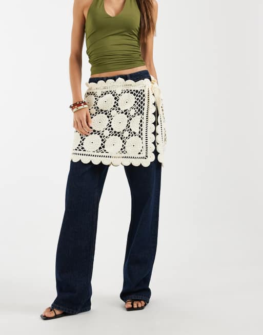 Muse Assembly crochet side tie mini skirt in cream, 2 of 5