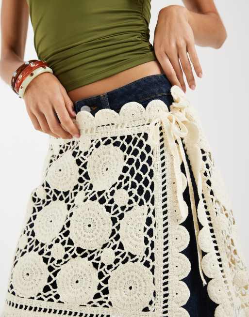 Muse Assembly crochet side tie mini skirt in cream, 4 of 5