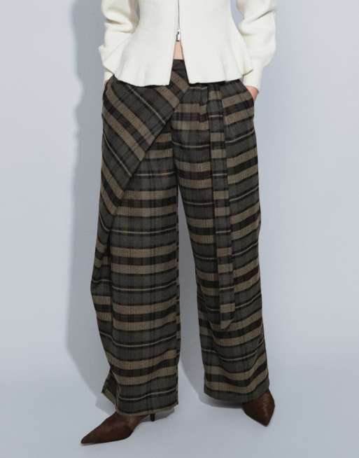 Muse Assembly elena check skirt trousers in grey, 3 of 5