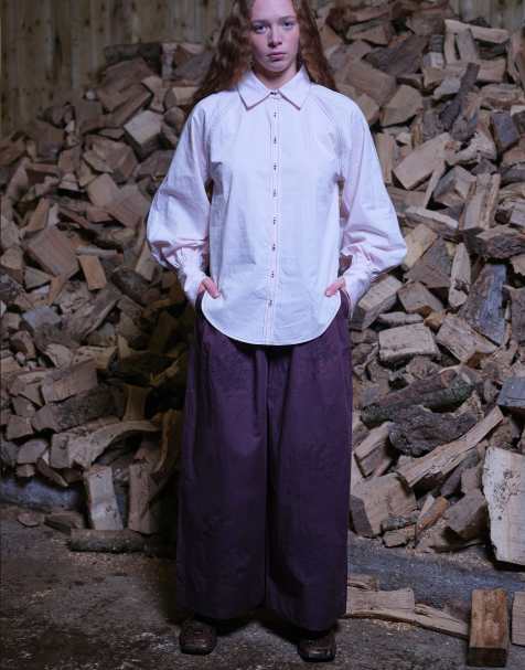 Muse Assembly pantalon brodé en prune foncé - view 1