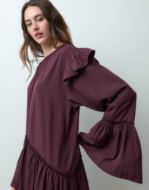 Muse Assembly vestido largo asimétrico con volante floral en berenjena, 2 de 5