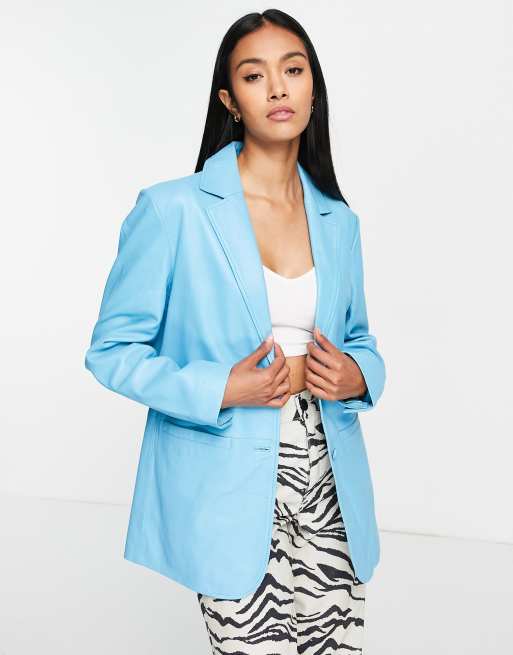 Muubaa - Blazer en cuir oversize coupe carrée - Bleu miami