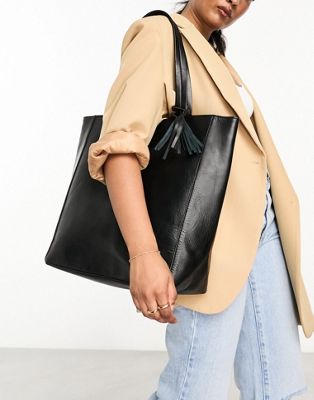 MuuBaa leather tote bag in black