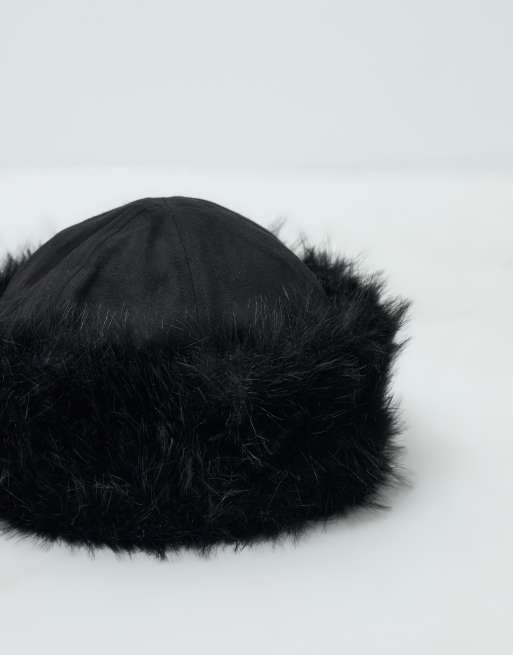 My Accessories beanie hat with faux fur trim in black, 3 of 5