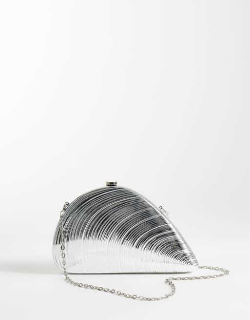 My Accessories - Bolso clutch plateado con diseño de concha de metal , 4 de 4