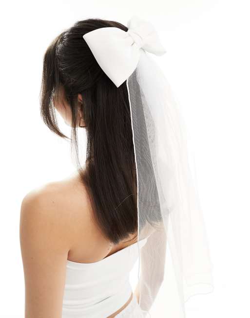 My Accessories bridal hair bow with veil in white ASOS - Main Image