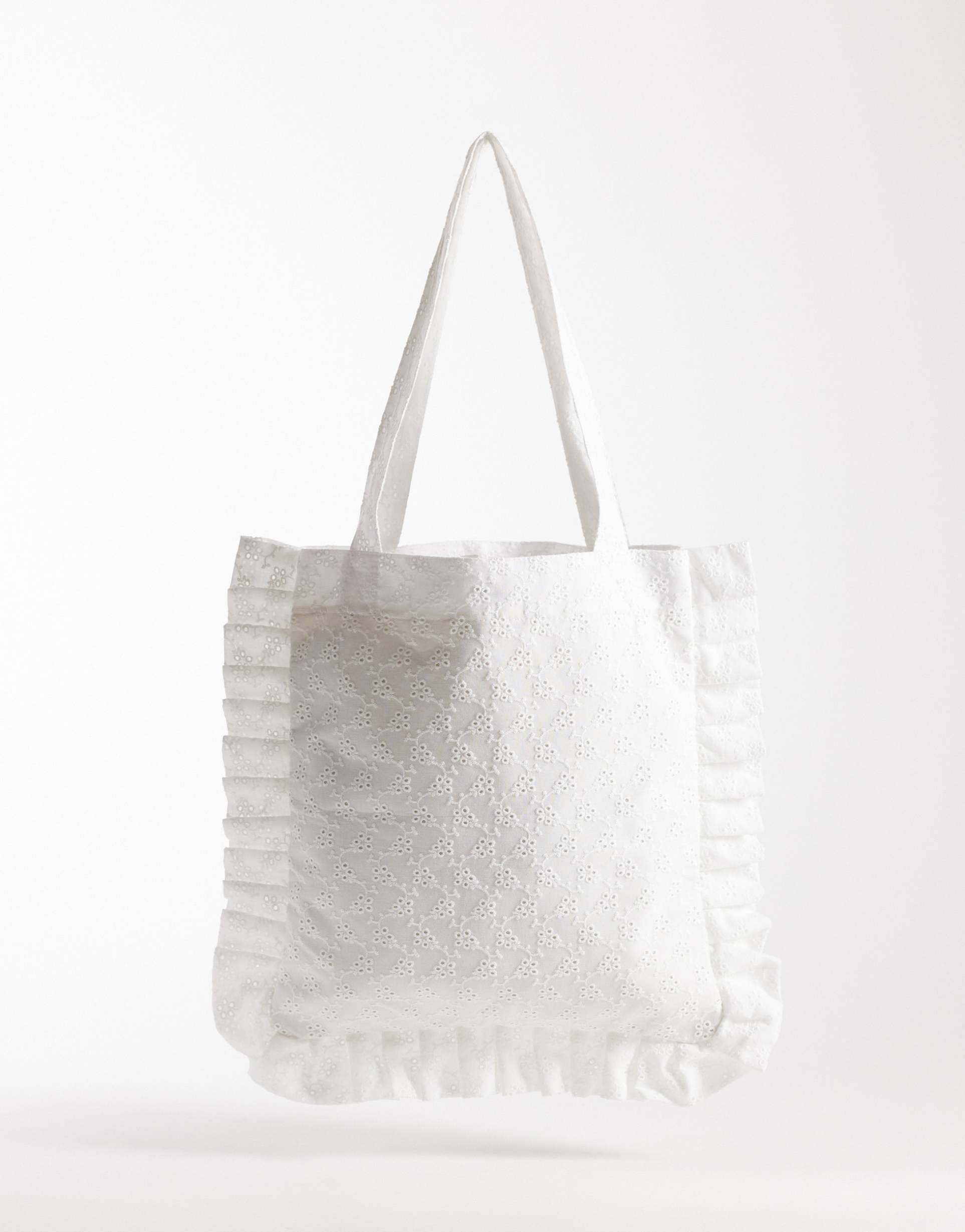 my accessories broderie anglais ruffle tote bag in white