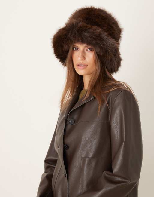 My Accessories - Cappello da pescatore oversize marrone cioccolato in pelliccia sintetica, 2 di 3
