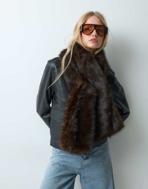 My Accessories écharpe oversize duveteuse en faux-fur marron chocolat - view 1