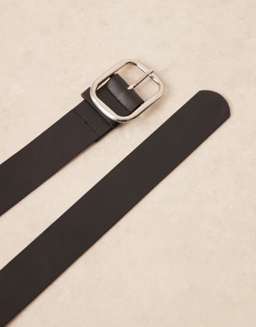 My Accessories - Ekstralangt sort bælte med sølvfarvet spænde, 2 af 3