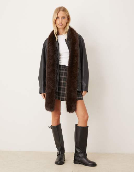 My Accessories faux fur skinny scarf in brown, 3 of 3